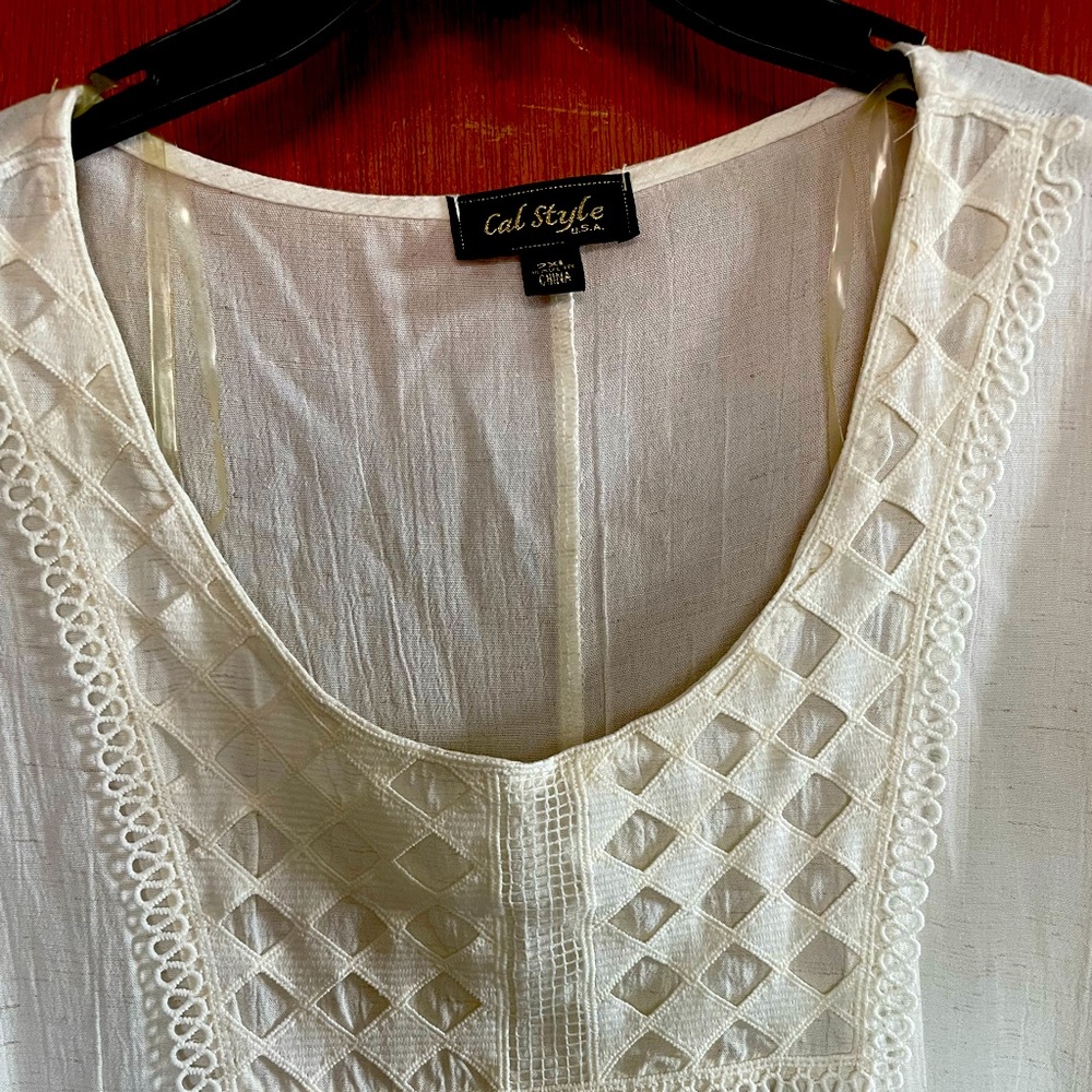 Cal Style Top